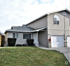Building Photo - 1386 Brown St