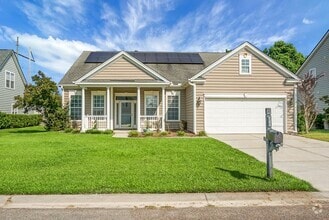 Building Photo - 7304 Coopers Hawk Dr