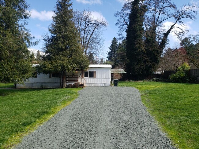 Foto del edificio - 173 Rivaway Ln