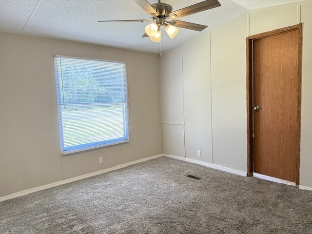 Building Photo - 547 Canterbury Ct