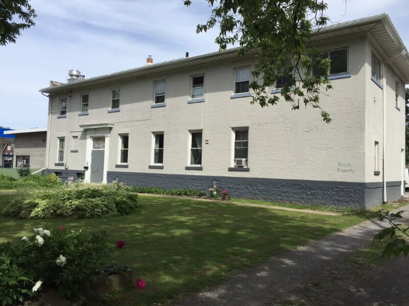 20 Amherst St Unit Down, Rochester, NY 14607 Room for Rent in