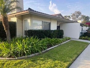 Building Photo - 7061 Estrella De Mar Rd