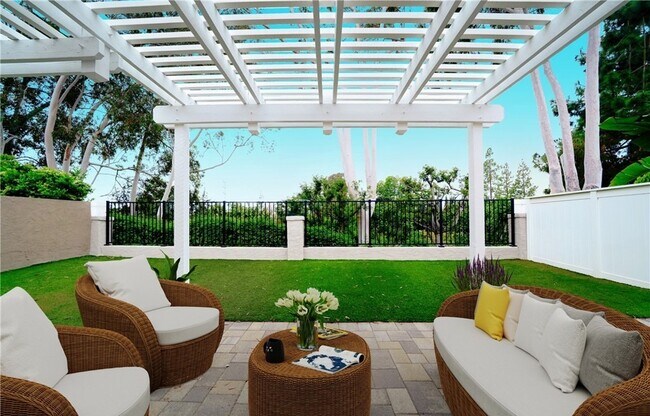 Foto del edificio - 25041 Sunset Pl W