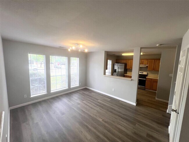 Foto del edificio - 15601 Valerie's Cove