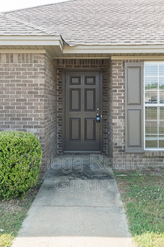 Building Photo - 148 McDonald Dr
