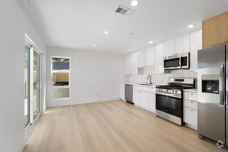 Building Photo - 10963 Calvert St