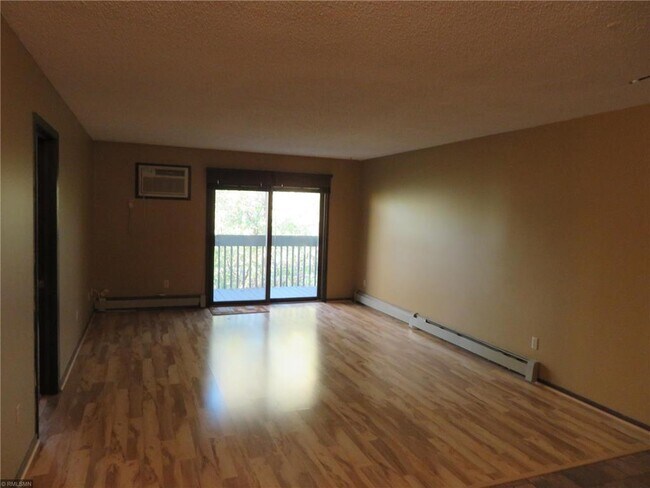 Foto del edificio - 2930 Blaisdell Ave