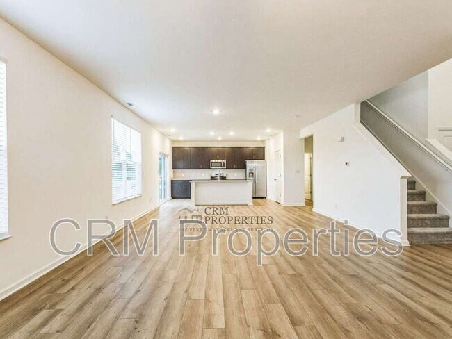 Foto del edificio - 3449 Briarwick Dr