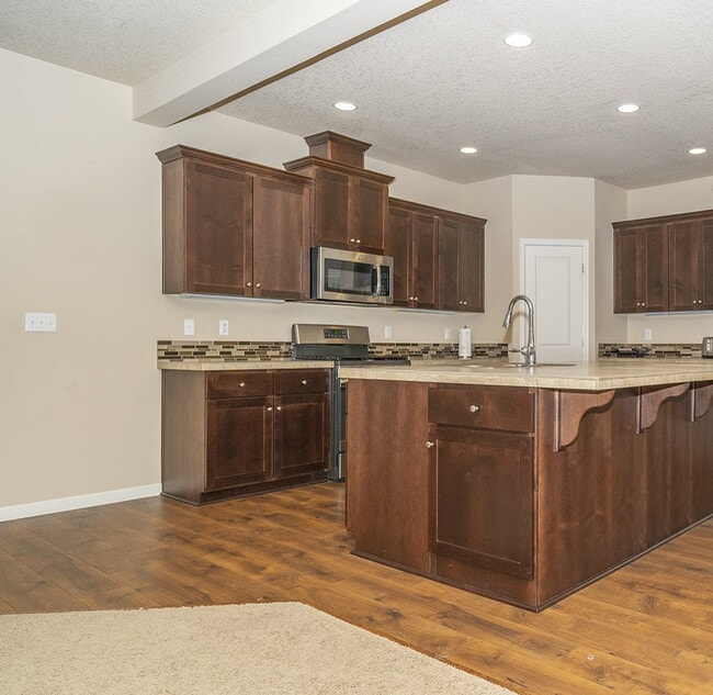 Kitchen - 17040 NW Tristan St