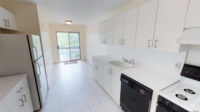 Building Photo - 86 Leeward Ct