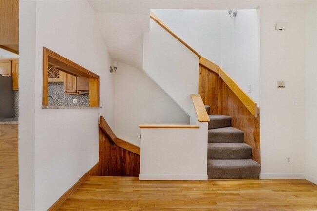 Foto del edificio - 195 Endicott St