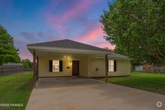 Building Photo - 314 East Dr