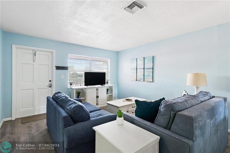 1450 N Riverside Dr, Pompano Beach, FL 33062 Condo for Rent in