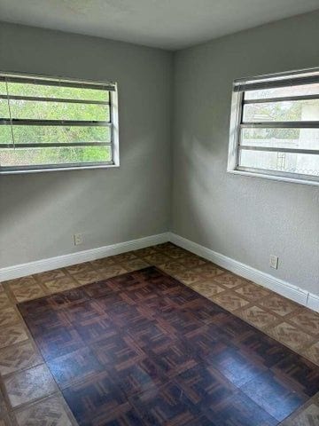 Foto del edificio - 1329 NW 8th Ave