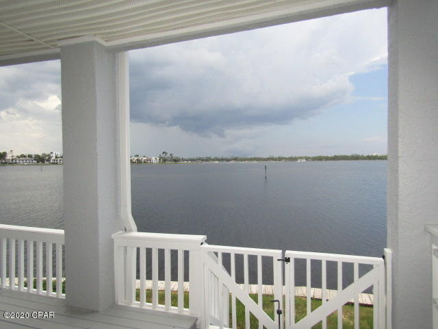 Building Photo - 4620 Bay Point Rd