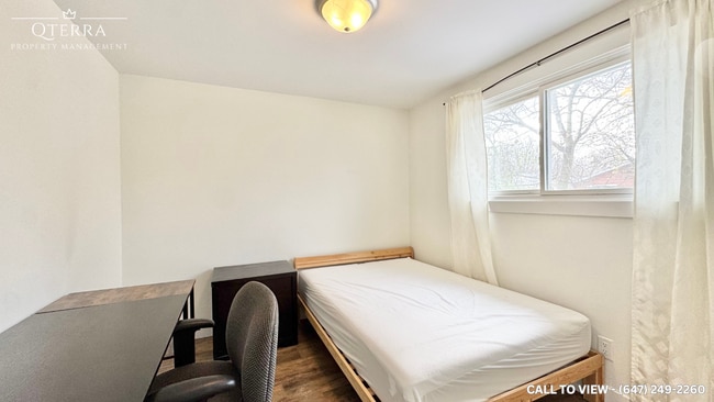 Building Photo - 53 Karen Walk