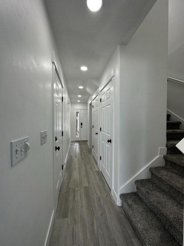 Building Photo - 1212 S 1410 E