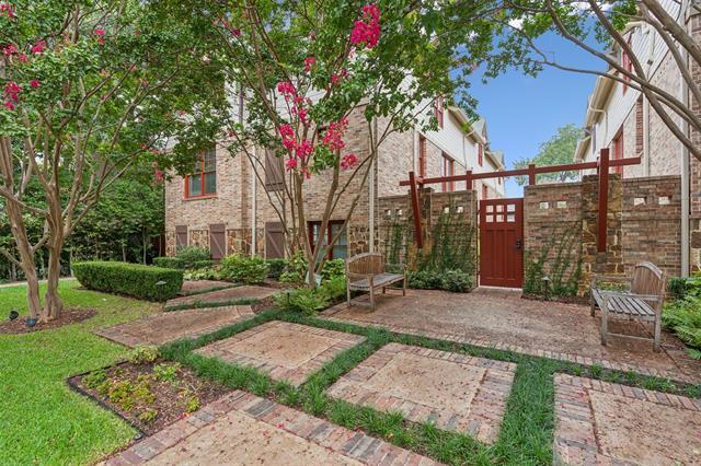 Foto principal - 3444 Rankin St