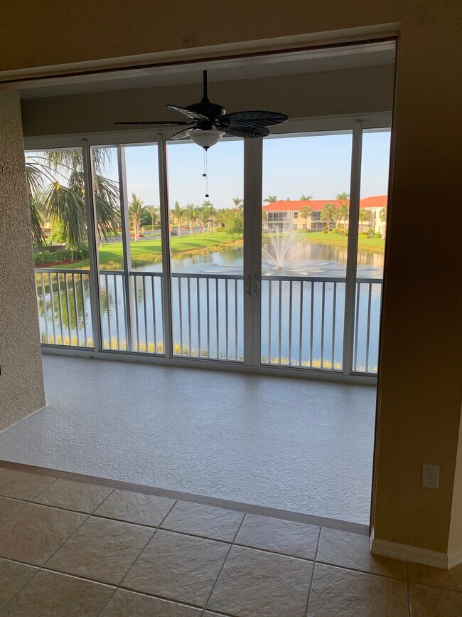 Screened Lanai - 9205 Belleza Way
