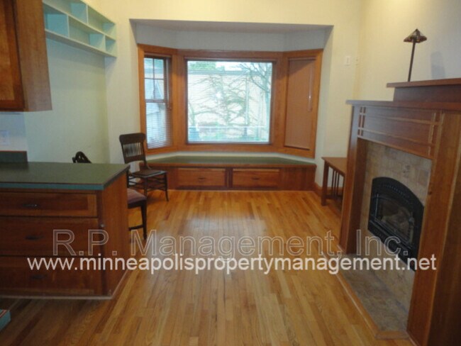Foto del edificio - 4623 Blaisdell Ave