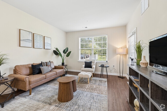 Driftwood - 2BR, 2BA - 1,032SF - Living Room - Morgan's Bluff