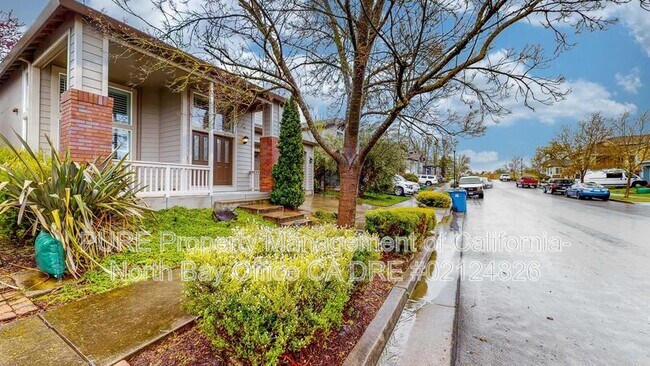 Foto del edificio - 8228 Trione Circle