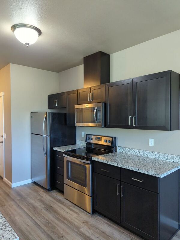 Foto del edificio - 4245 Hawthorne Ave NE