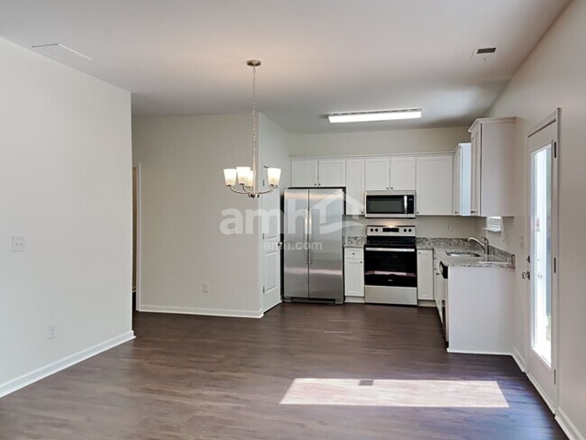 Building Photo - 770 Galveston Way