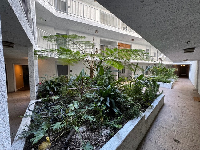 Building Photo - 4401 Sepulveda Blvd