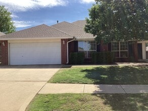 Building Photo - 17621 Lead Ln
