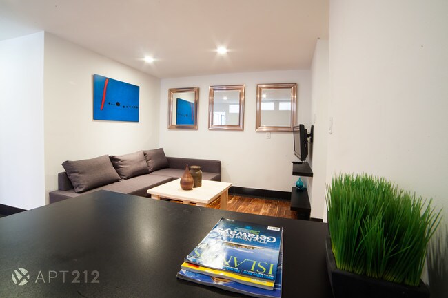 Foto del edificio - 158 Grand St