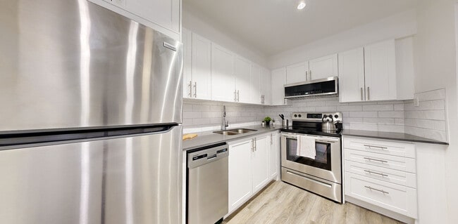 Building Photo - 120 Torresdale Avenue