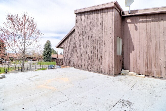 Foto del edificio - Large 3 bed 3 bath Condo in Provo