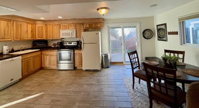 Building Photo - 5123 Eros Way