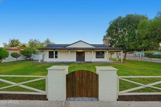 Building Photo - 2315 N 42nd St