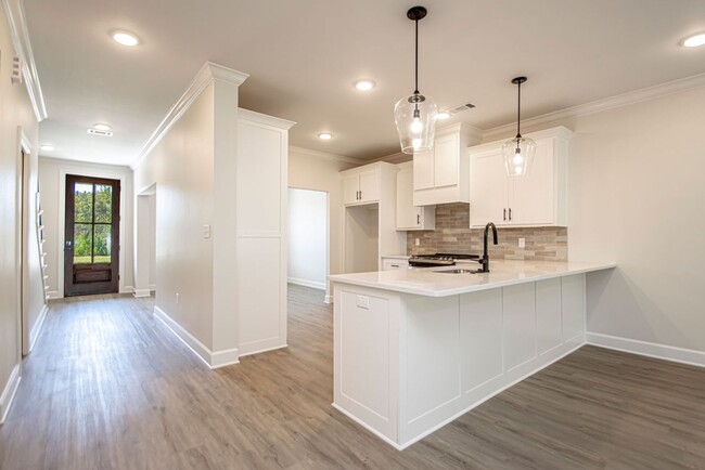 Building Photo - Newer Construction Home in West little Rock