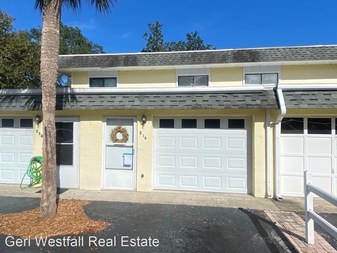 Primary Photo - 2 br, 2 bath House - 210 Timberline Trail