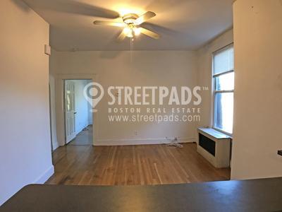 Building Photo - 4 bedroom in Boston MA 02135