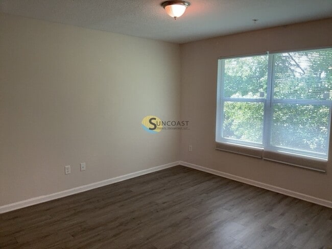 Foto del edificio - 9224 Western Way