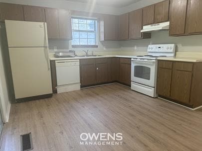 Building Photo - Townhouse Available Immediately in North H...