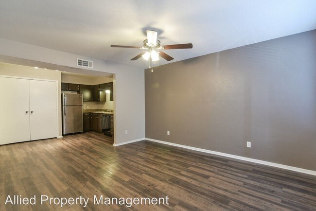 Foto del edificio - 820 Southeast Pkwy