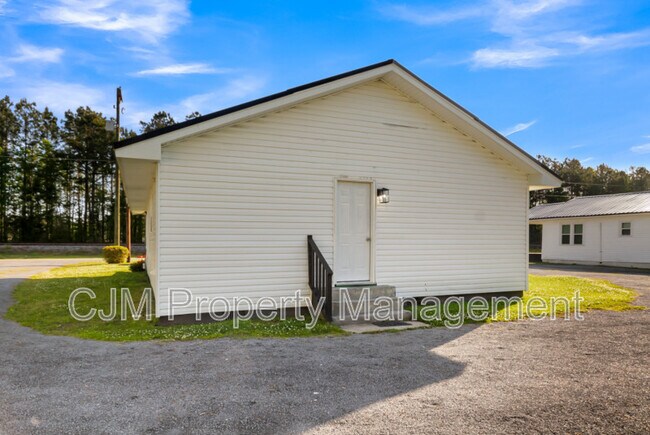 Foto del edificio - 315 S Railroad