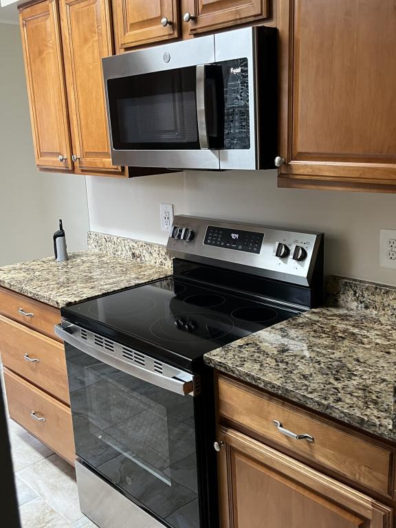 Building Photo - 937 Holborn Ct