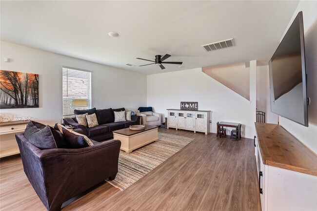 Building Photo - 21103 Sherrell Bay Dr
