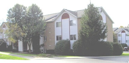 Building Photo - 403 Berryfield Ln