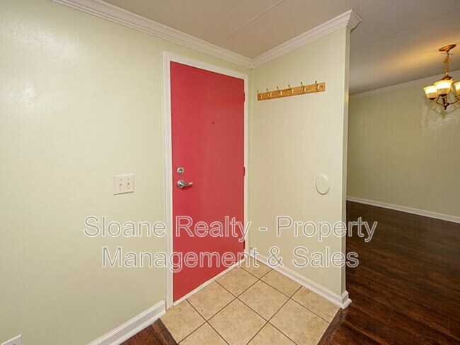 Foto del edificio - 3184 Sanders Rd