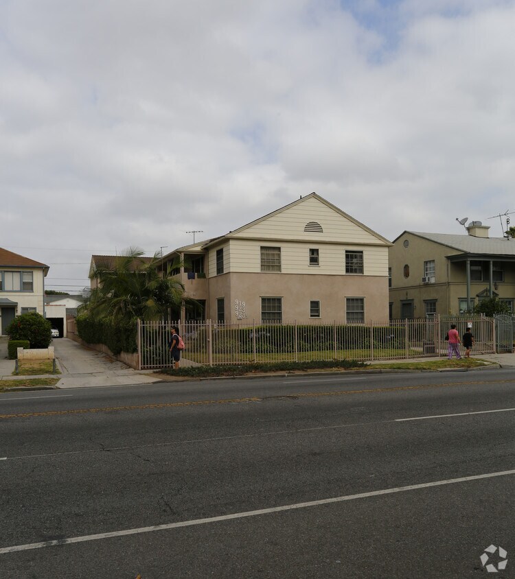 Primary Photo - 919 S Wilton Pl
