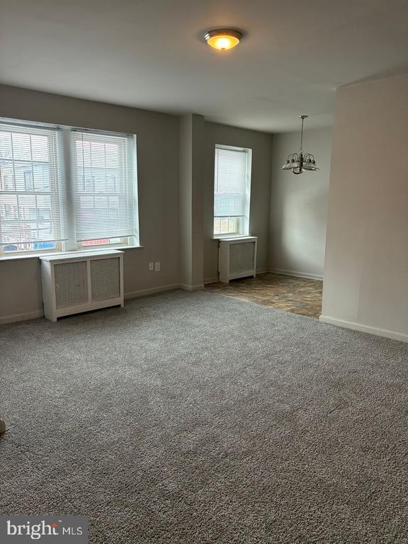 Building Photo - 260 N Wycombe Ave