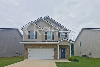 Building Photo - 157 Allentown Wy