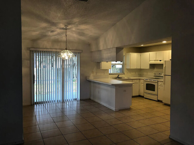 Foto del edificio - 7501 43rd Ct